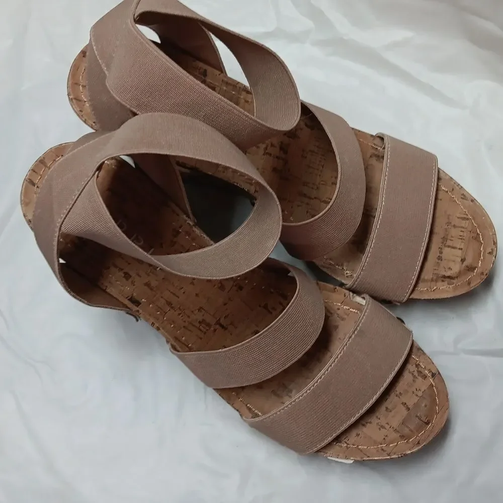 Spirit Stylish Tan Wedge Sandals Size 7M